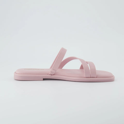 Treat Slide Sandal
